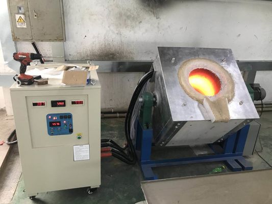 100KW Smeltende oven de middelgrote van de frequentie (Frequentiegebied 1-10khz) Inductie